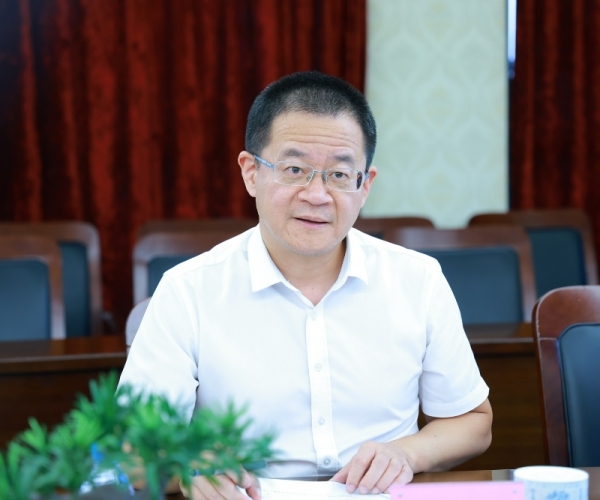 嘉市科技局吴根军书记调研云顶集团官方网站丝绸